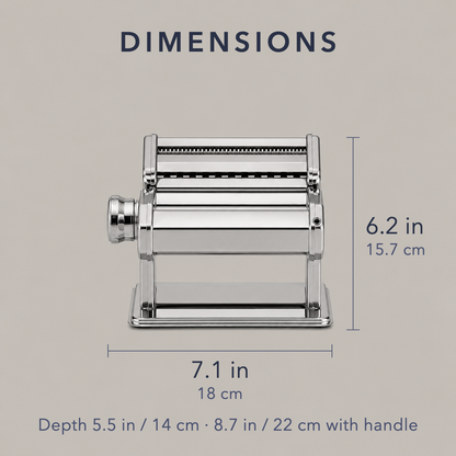 Dimension diagram: 7.1 in / 18 cm wide and 6.2 in / 15.7 cm tall, depth 5.5 in / 14 cm, 8.7 in / 22 cm tall with the handle fitted