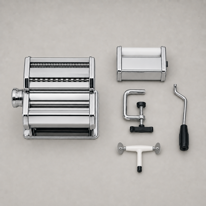 What is in the box: pasta maker, ravioli attachment, bench clamp, crank handle and cutting wheel