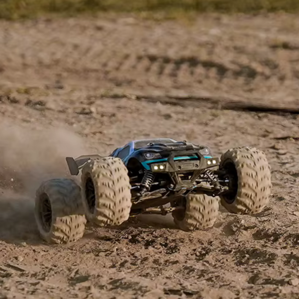 RC Car 1:16 Scale 4WD High Speed Off Road Truck with LED Lights