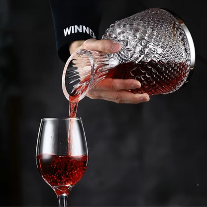 Wine Decanter with 360 Degree Rotating Base and Slanted Spout 50.7fl oz