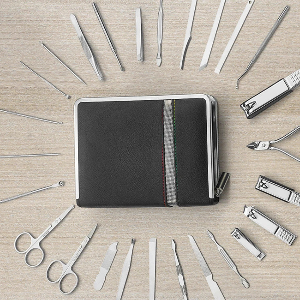 Mens Thick Nail Clipper 26 Piece Grooming Set With Case