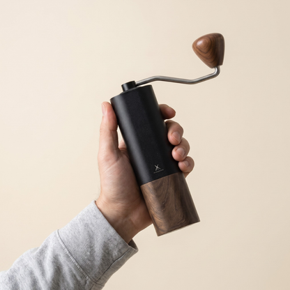 Manual Coffee Grinder with Conical Burr and Long Curved Crank Handle