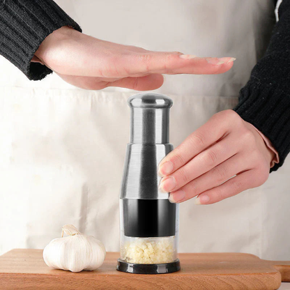 Garlic Chopper With Stainless Steel Blades For Fine or Coarse Vegetable Cutting