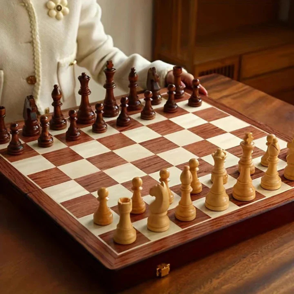 Folding Wooden Chess Set, Integrated Storage For Chess Pieces