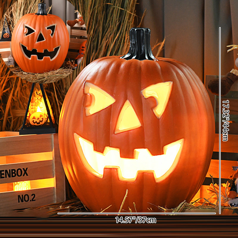 Classic Face carved pumpkin lamp dimensions: 14.57 in (37 cm) wide and 17.32 in (44 cm) tall